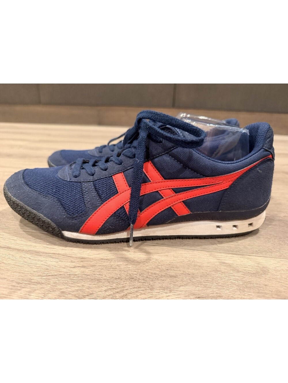 *READ* ASICS Onitsuka Tiger Ultimate Sz 11 Peacoat Navy Red Running Mens Sneaker - Picture 2 of 13